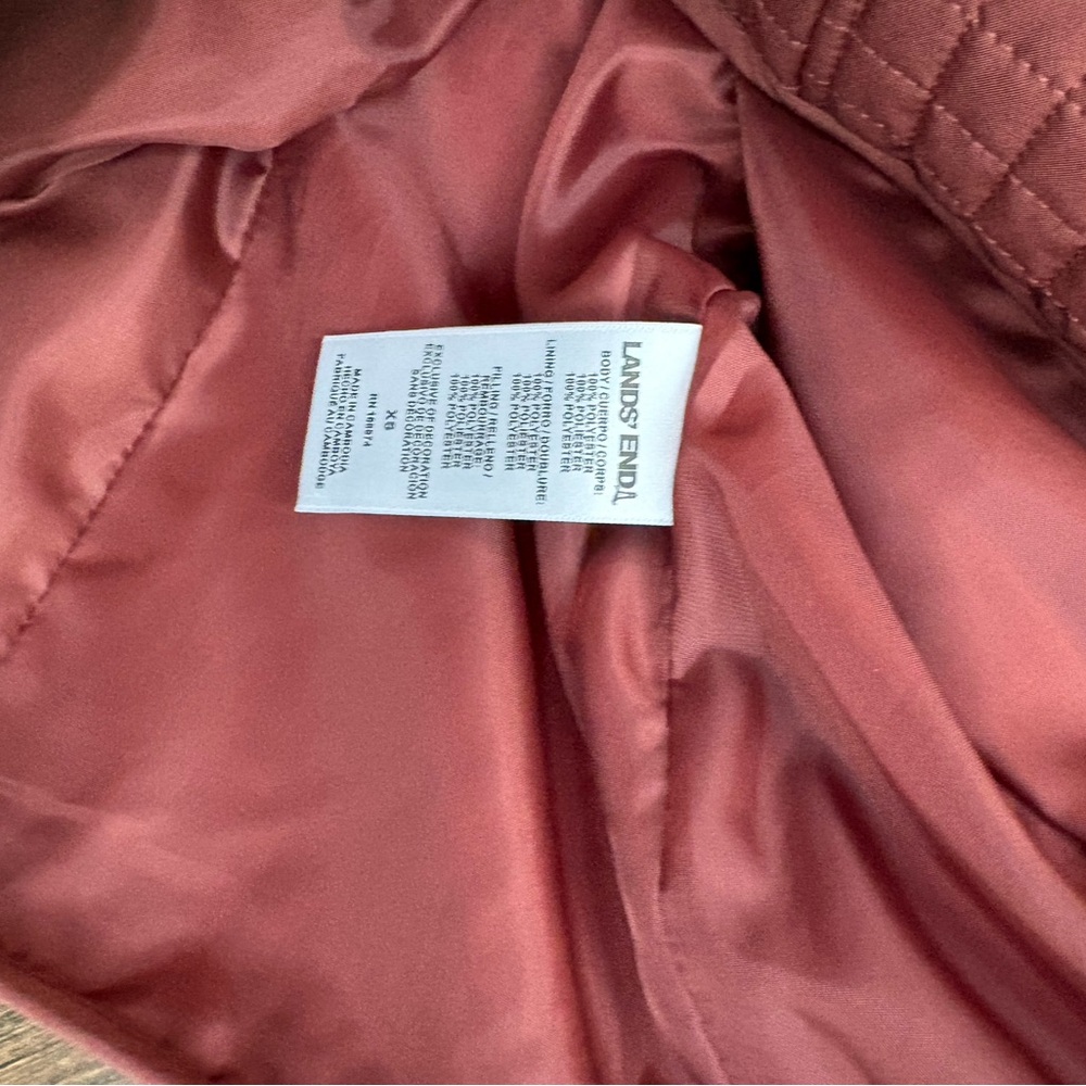 Lands' End Women's Quilted Jacket
Color Red Canyon Size XS - Picture 5 of 5